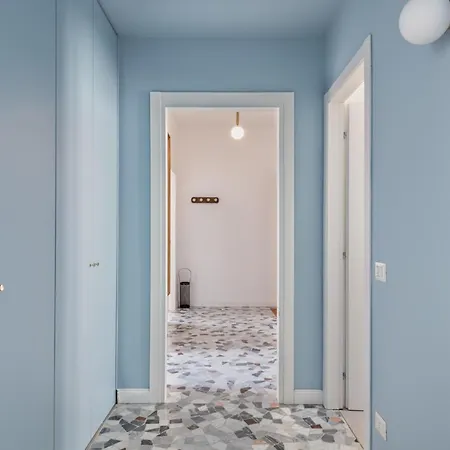 Apartment Easylife - Attico Di Stile E Comfort A P Venezia Milan